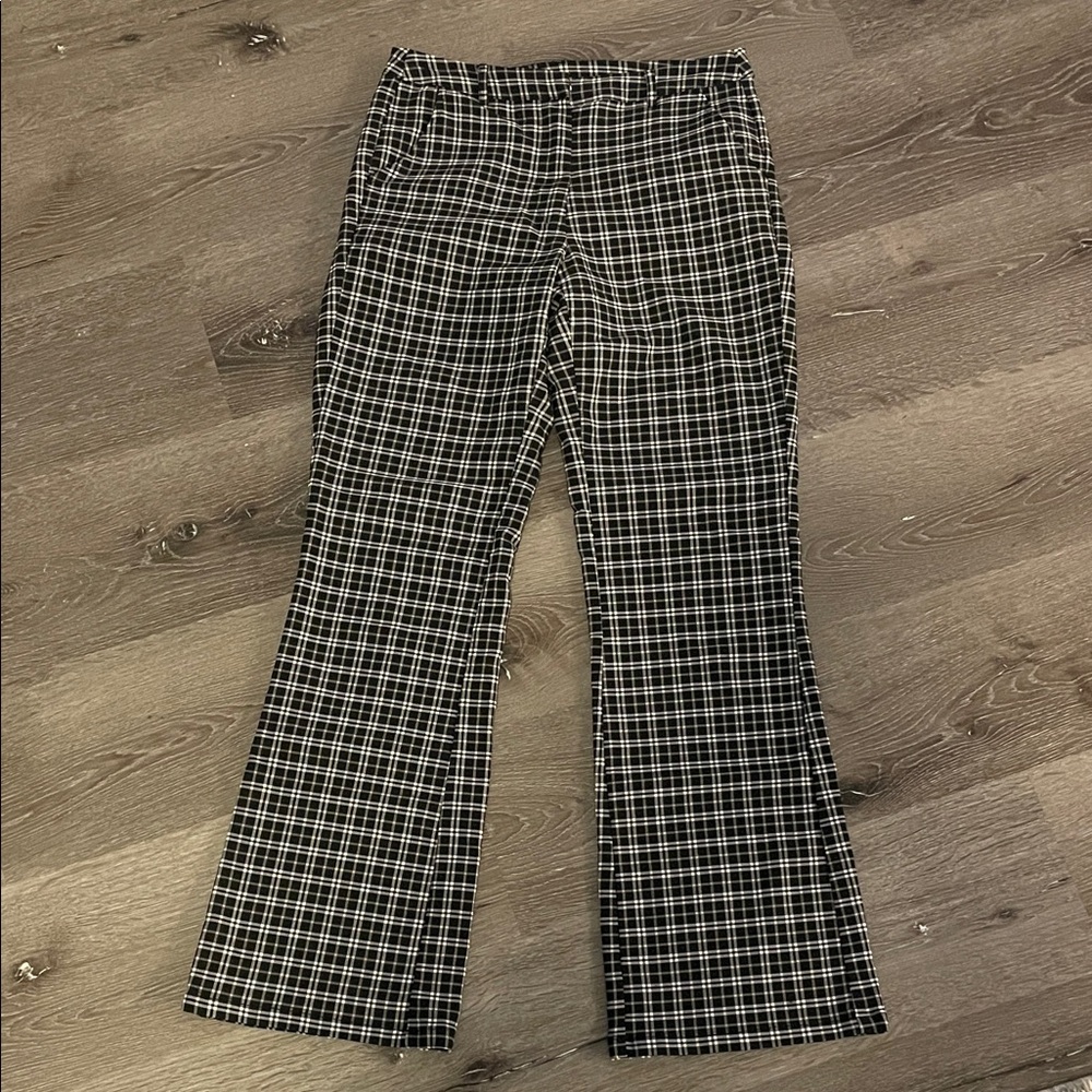 Forever 21 Black and White Plaid Trousers